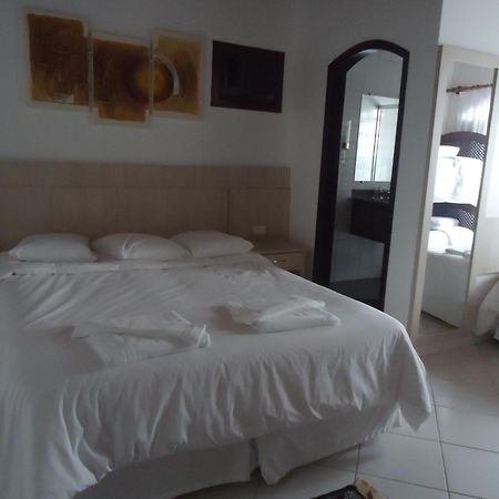 Hotel Pousada Da Neia Cananéia Kültér fotó